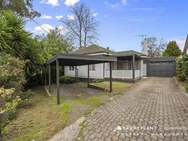 Unique 7 Daniel Street, Burwood, VIC 3125