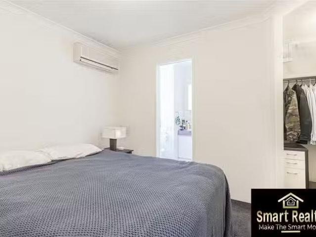 Unique 7 Swinden Court, Maddington, WA 6109