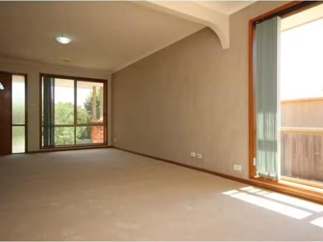 Unique 7 Paul Coe Crescent, NGUNNAWAL House for rent Listed b.