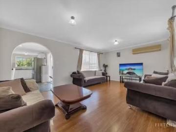 Nice 84 Barries Road, Melton VIC 3337 House Auction