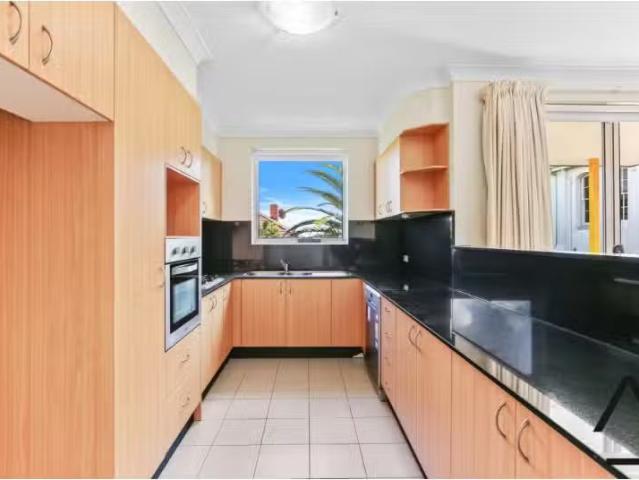 Charming 8/65 Carrington Road, Waverley Apartment for rent Li.
