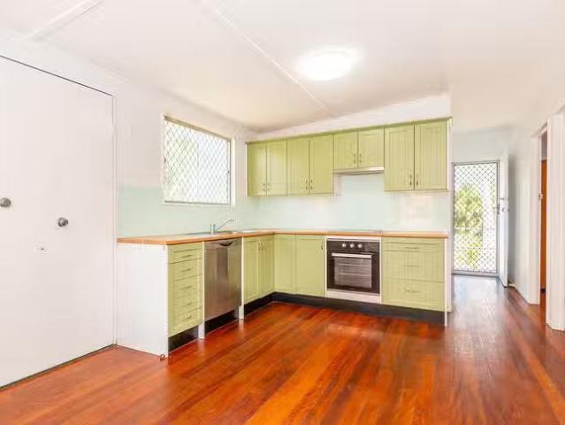 For Rent! 87 Cutts Street, Margate, QLD 4019