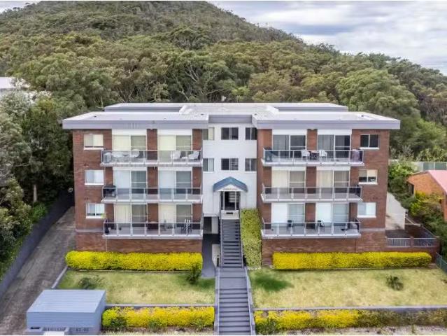 Unique 8/83 Ronald Avenue, Shoal Bay Apartment for rent Liste.