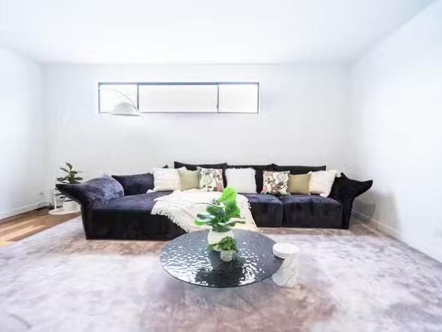 For Rent! 88 Gibraltar Drive, Surfers Paradise, QLD 4217