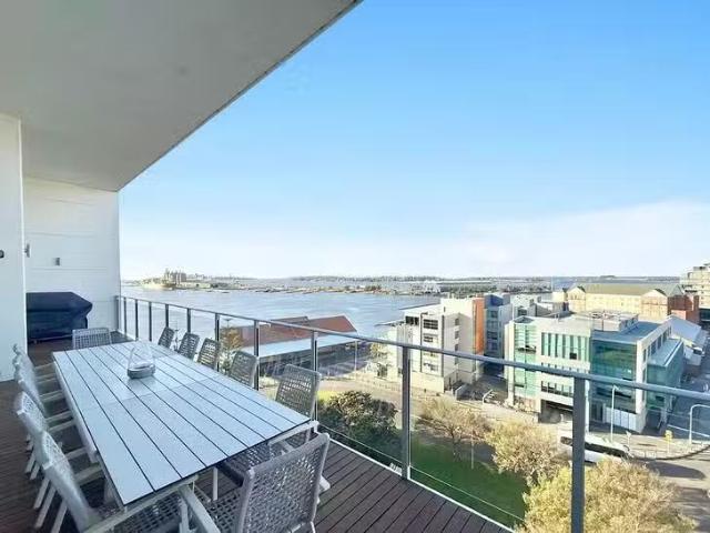 For Rent! 801/2 Honeysuckle Drive, Newcastle, NSW 2300