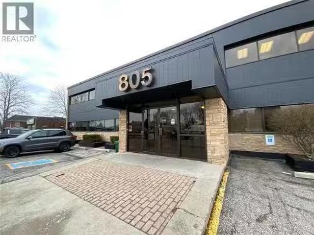 New 805 Christina Street North Unit# 203, Sarnia, ON, N7V 1X6.