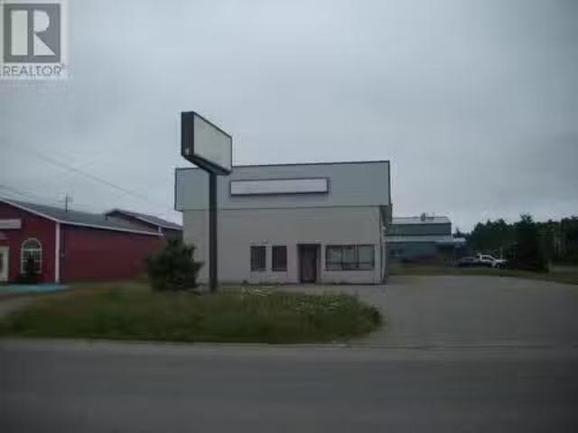 Charming 80 Armstrong Boulevard, Gander, NL, A1V 2V2 commerc.
