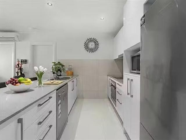 For Rent! 8/11 Blackburn Street, Moorooka, QLD 4105