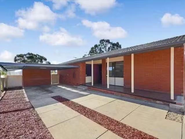 Nice 81 Blackburn Road, Elizabeth East, SA 5112