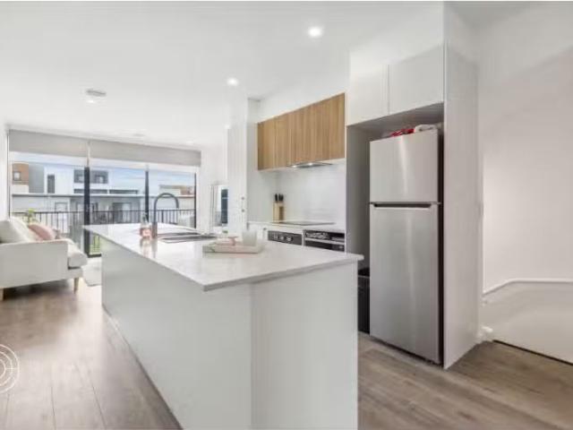 Nice 8/22 Bamblett Rise, Denman Prospect Townhouse for rent L.
