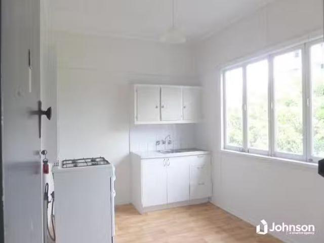 Unique 8/38 Bradshaw Street, Lutwyche, QLD 4030