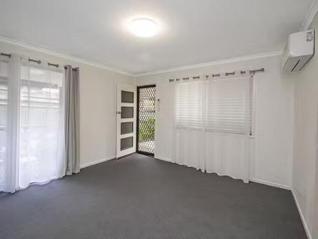 Just in! 83 Central Avenue, Sherwood, QLD 4075