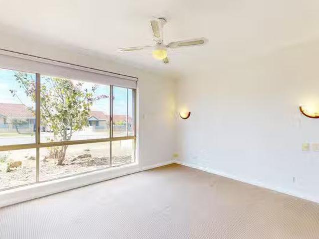 New 83 Sacramento Avenue, Beechboro, WA 6063