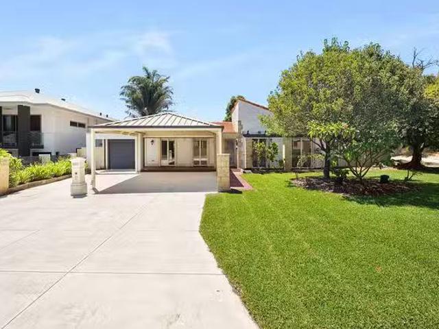 Cozy 8 Barrow Crescent, Shelley, WA 6148