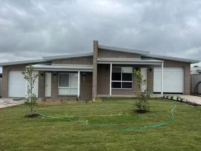 Cozy 8 Newton Close, Denman, NSW 2328 House for Rent