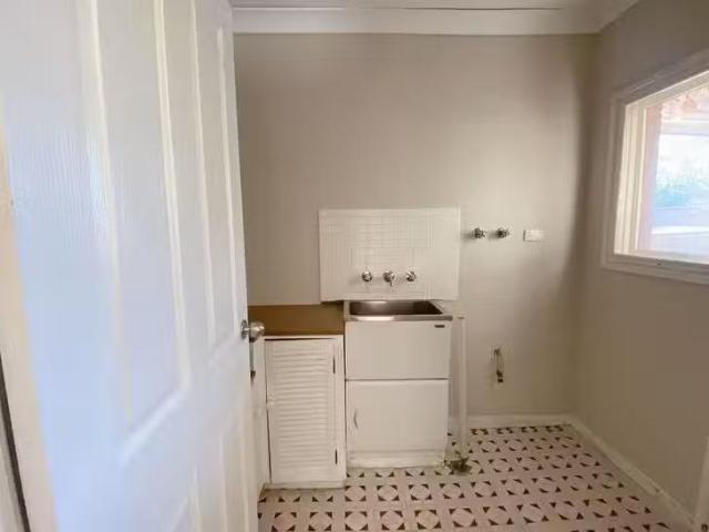 Nice 8 Vida Avenue, Redwood Park, SA 5097