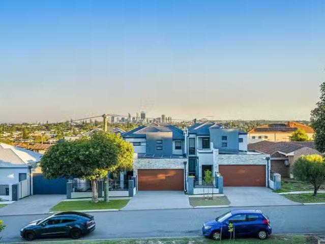 Charming 9/71 Golf View Street, Yokine, WA 6060