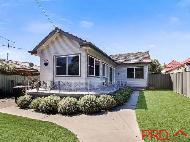 Unique 98A Marius Street, North Tamworth, NSW 2340