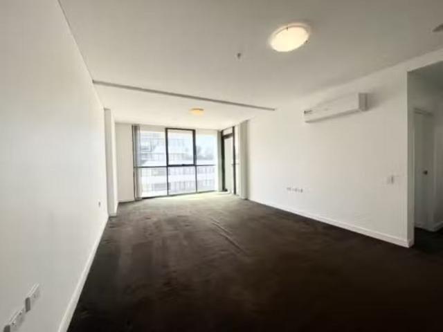 Rental! 90/1 Gertrude Street, WOLLI CREEK Apartment for rent.