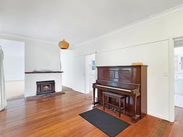 Charming 90 Howes Creek Road, Mansfield, VIC 3722