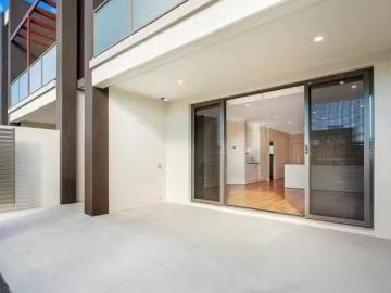 Weston Creek, Yass Valley, Victoria - Balcony