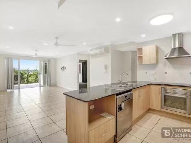 Deal! 9/16 18 Smith Street, Cairns North, QLD 4870
