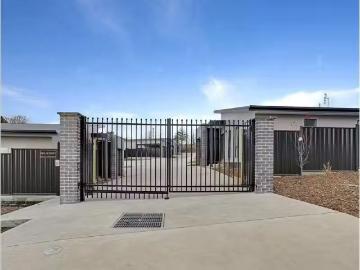 Unique 9/22 Landa Street, Bowenfels Townhouse for rent Listed.