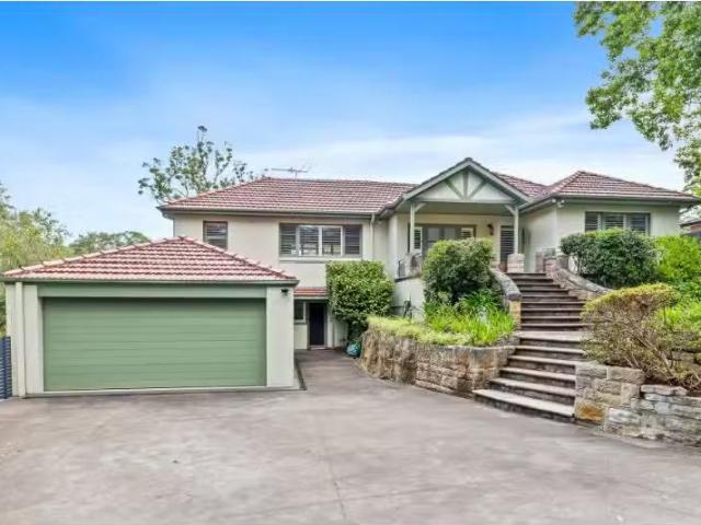 Cheap 92 Malton Road, Beecroft House for rent Listed by Danie.