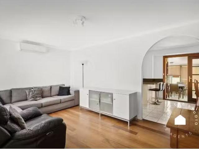 New 92 Mc Farlane Drive, Minchinbury House for rent Listed by.