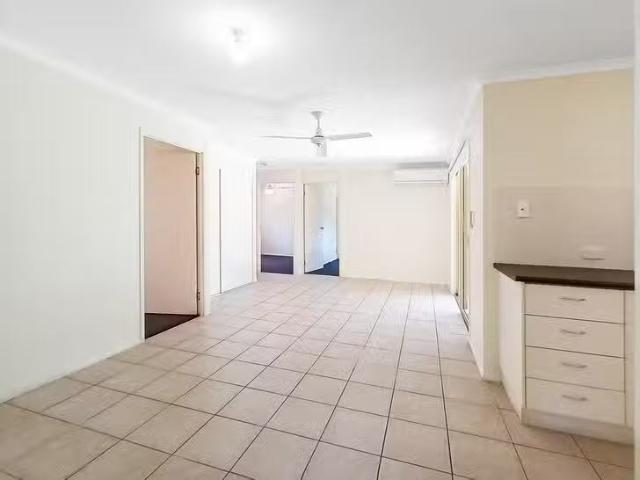 Rental! 9 Carissa Court, Caboolture South, QLD 4510