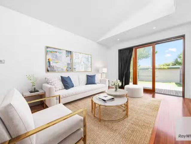 Just in! 9 Durkin Street, Newport VIC 3015