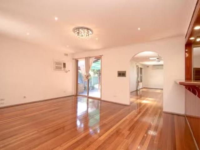 For Rent! 9 Everton Court, St Albans VIC 3021