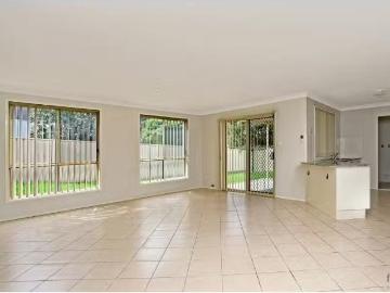 Deal! 9 Morinda Grove, Acacia Gardens House for rent Listed b.