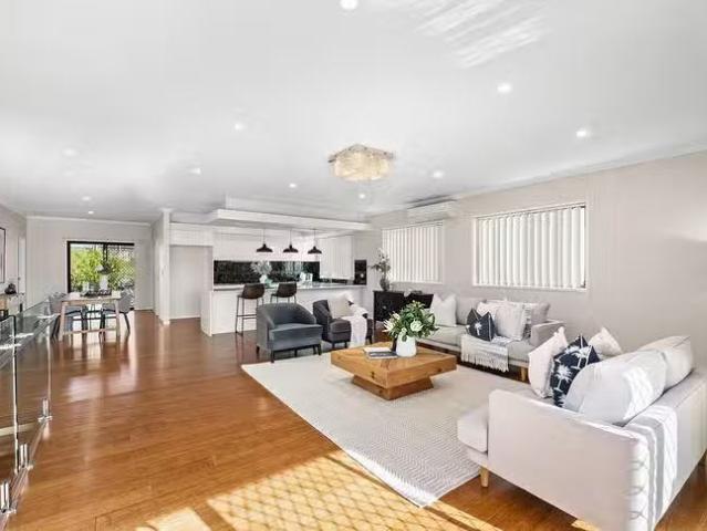 Deal! 9 Morton Street, Waterford, QLD 4133