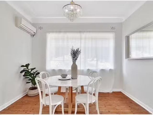 Nice 9 Palmer Street, Cammeray House for rent Listed by Nicol.