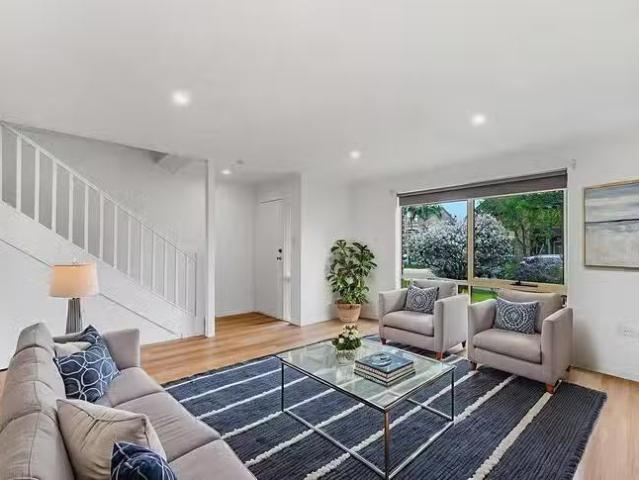 Cheap 9B Wellwood Avenue, Moorebank, NSW 2170