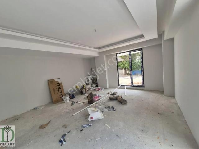 Deallife'dan Kartepe Bahçelievler'de Satılık 4+1 Dubleks Daire
