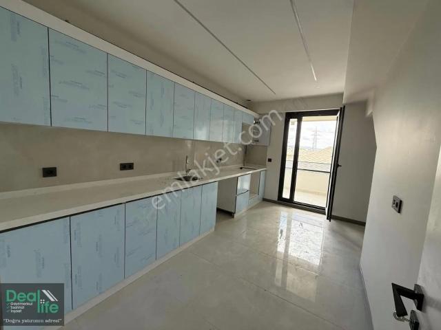 Deallife'den, Fsm'de,2+1 120 M2 Ebeveyn Banyolu Çatı Dubleks