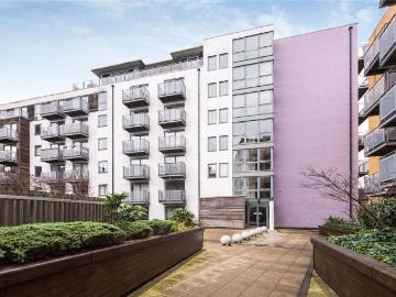 Deals Gateway, Lewisham 2 bed flat to rent £2,350 pcm £542 pw