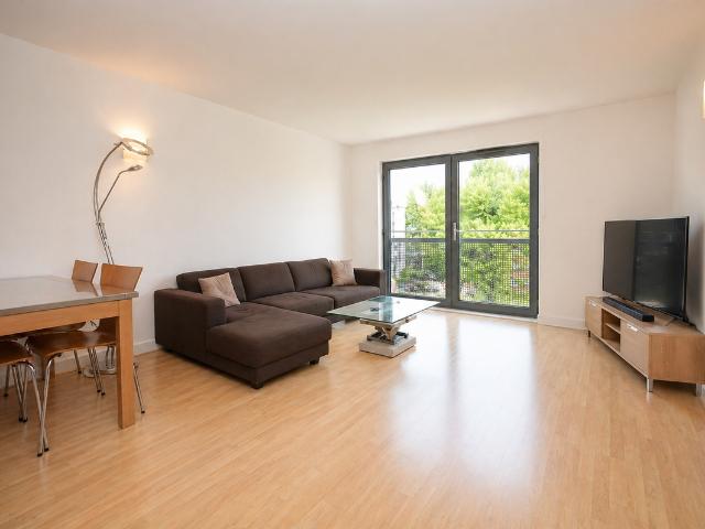 Deals Gateway, London SE13, 1 bed flat to rent, £1,700 pcm | PrimeLocation