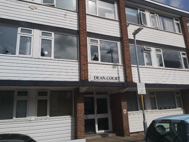 Dean Court, Canterbury CT1, 1 bed flat to rent, £925 pcm | PrimeLocation