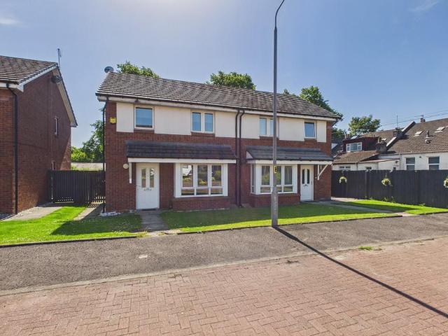 Dean Court, Clydebank G81 3 bed semi detached house to rent £1,495 pcm £345 pw