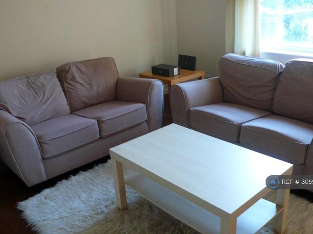 Dean Court, Derby, DE23 1 bed flat to rent £705 pcm £163 pw