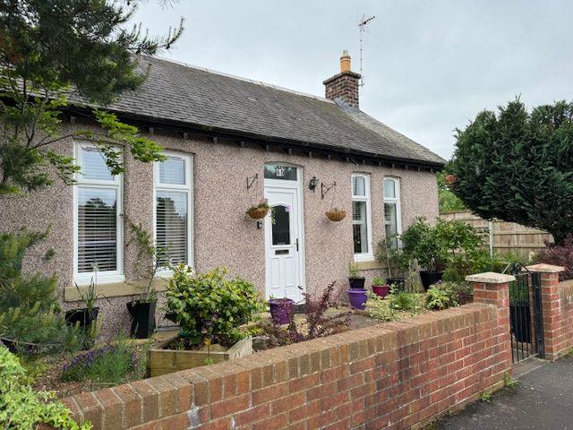 Dean Park, Newtongrange, Dalkeith EH22, 2 bed end terrace house to rent, £1,300 pcm | PrimeLocation