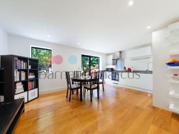 Dean Road, Croydon CR0, 2 bed flat to rent, £1,800 pcm | PrimeLocation