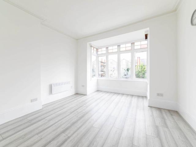 Dean Road, London NW2, 1 bed flat to rent, £1,650 pcm | PrimeLocation