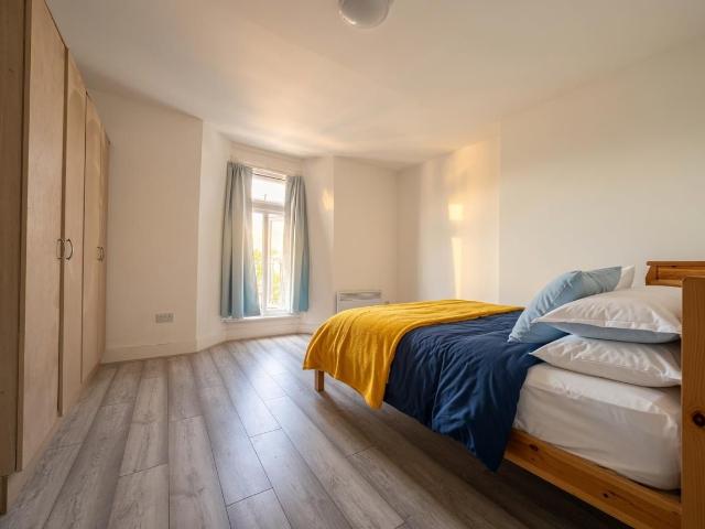 Dean Road, London NW2, 1 bed flat to rent, £1,750 pcm | PrimeLocation