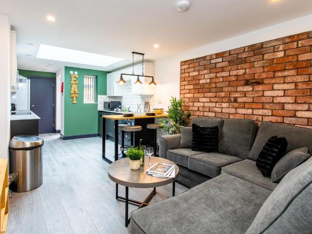 Dean Street, Ball Hill, Coventry CV2, 5 bed shared accommodation to rent, £550 pcm | PrimeLocation