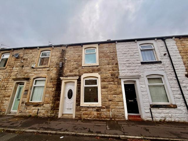 Dean Street, Burnley BB11, 2 bed property to rent, £700 pcm | PrimeLocation