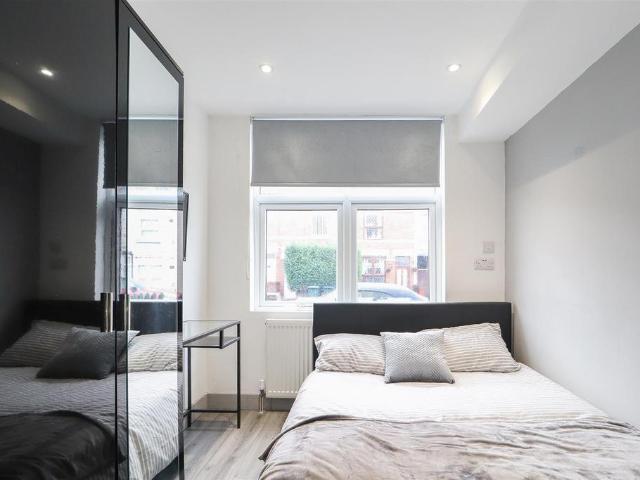 Dean Street, Coventry CV2 1 bed in a house share to rent £515 pcm £119 pw